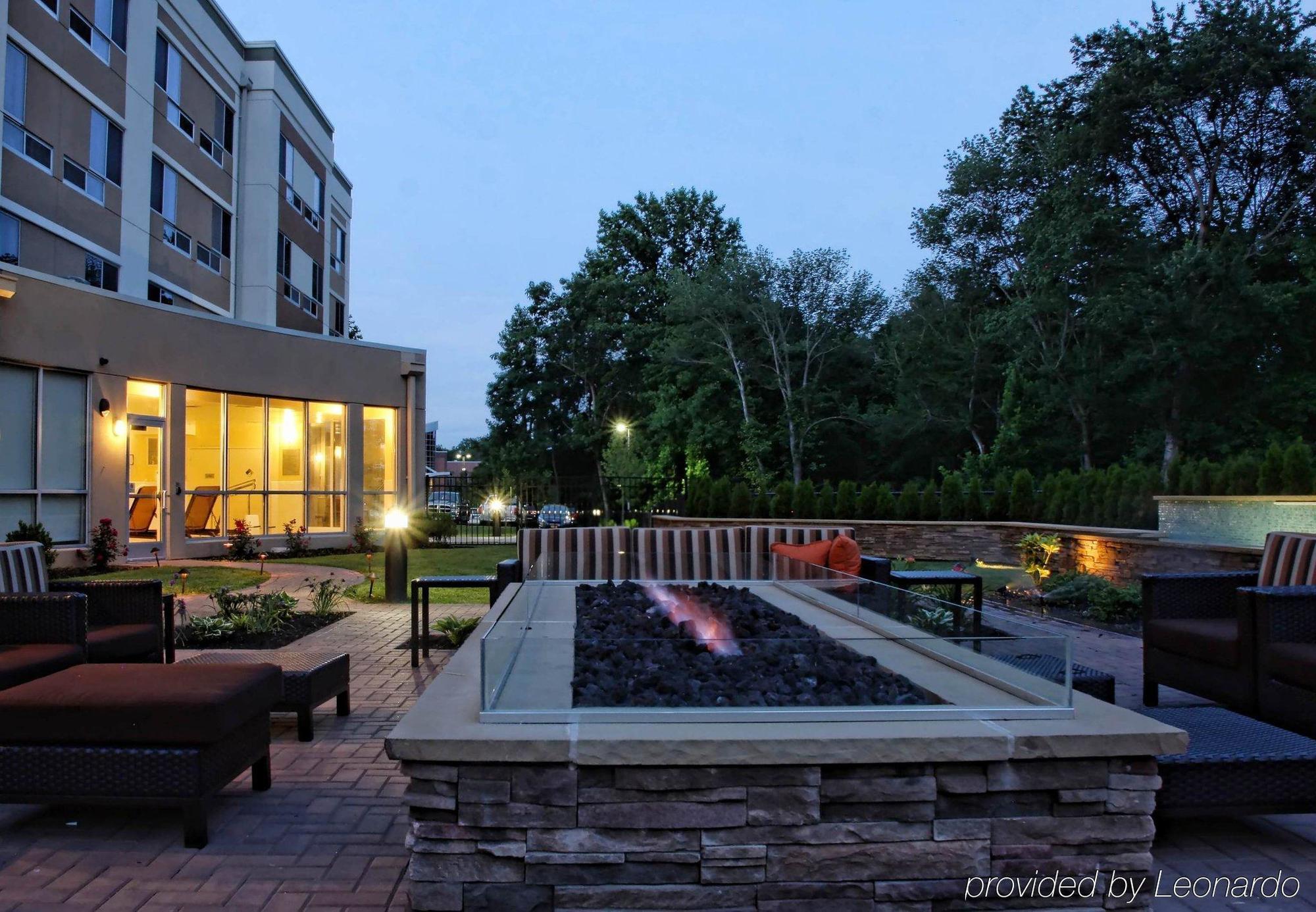 Hotel Courtyard By Marriott Philadelphia Bensalem Exterior foto